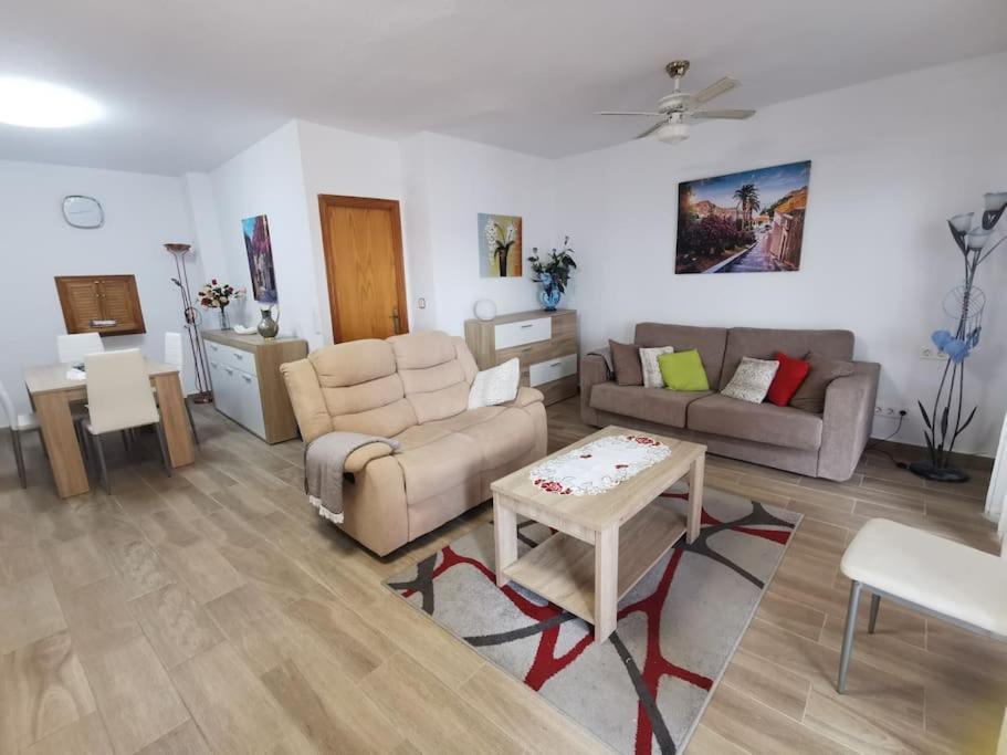 Primera Linea Playa Del Cura Con Piscina Τορεβιέχα Εξωτερικό φωτογραφία